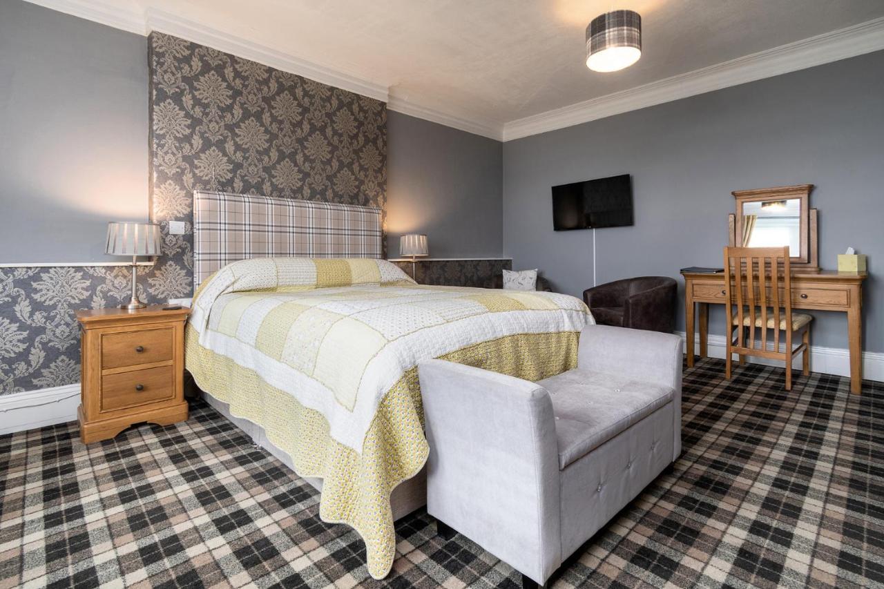 Crown 3* Harlech